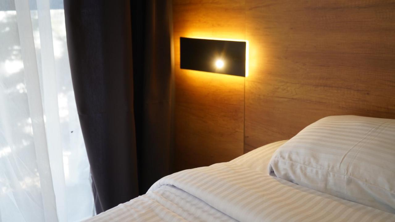 Daily Rent Studio Apartments Τίρανα Εξωτερικό φωτογραφία
