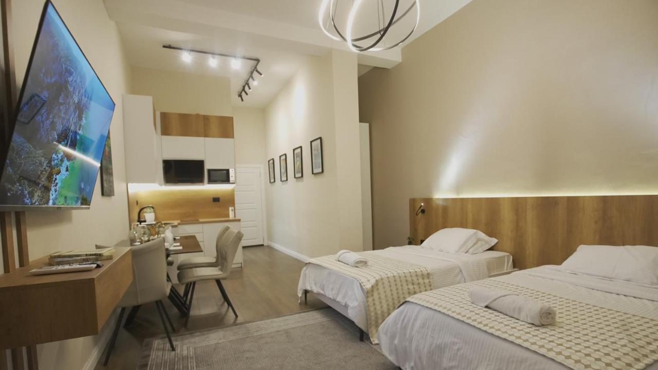 Daily Rent Studio Apartments Τίρανα Εξωτερικό φωτογραφία