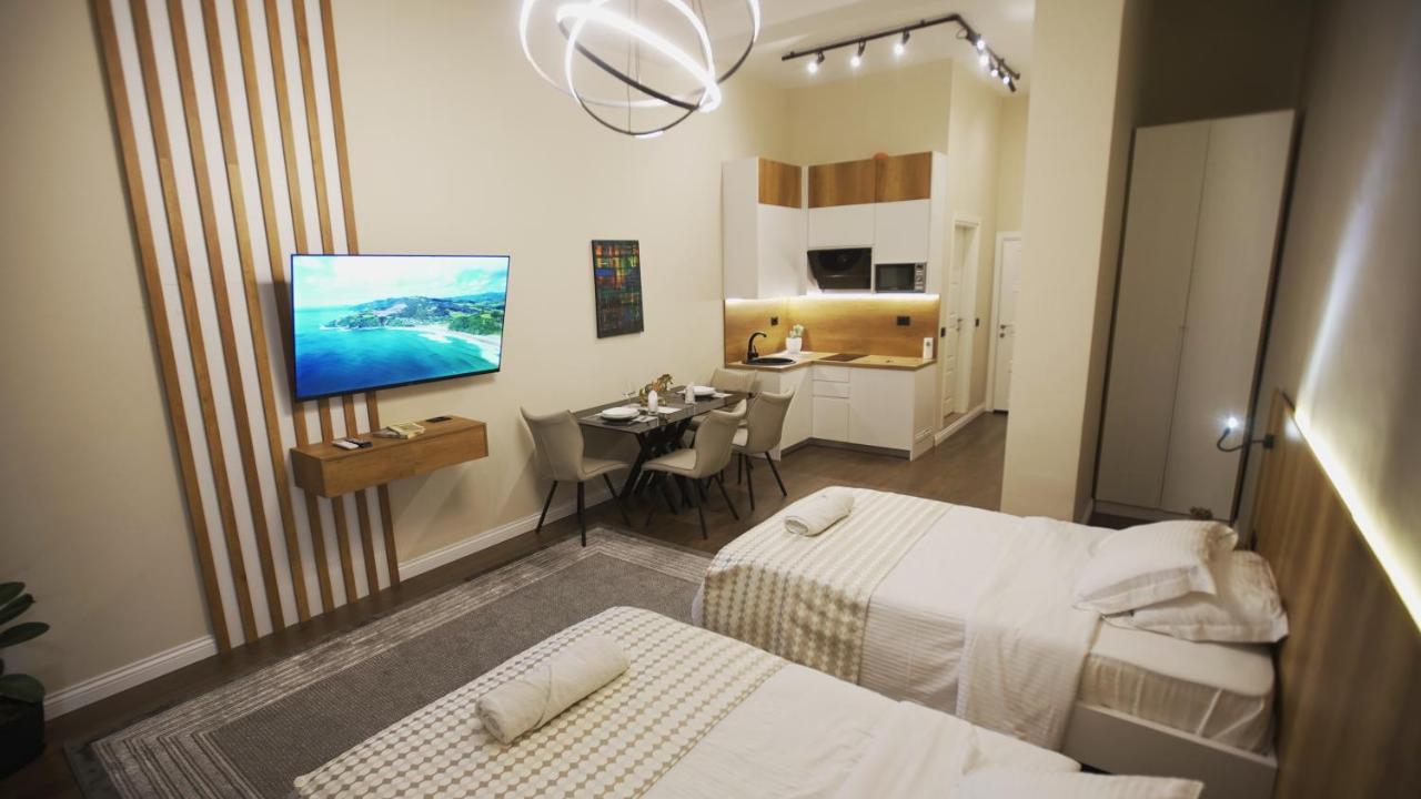 Daily Rent Studio Apartments Τίρανα Εξωτερικό φωτογραφία