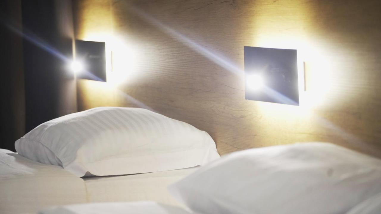 Daily Rent Studio Apartments Τίρανα Εξωτερικό φωτογραφία